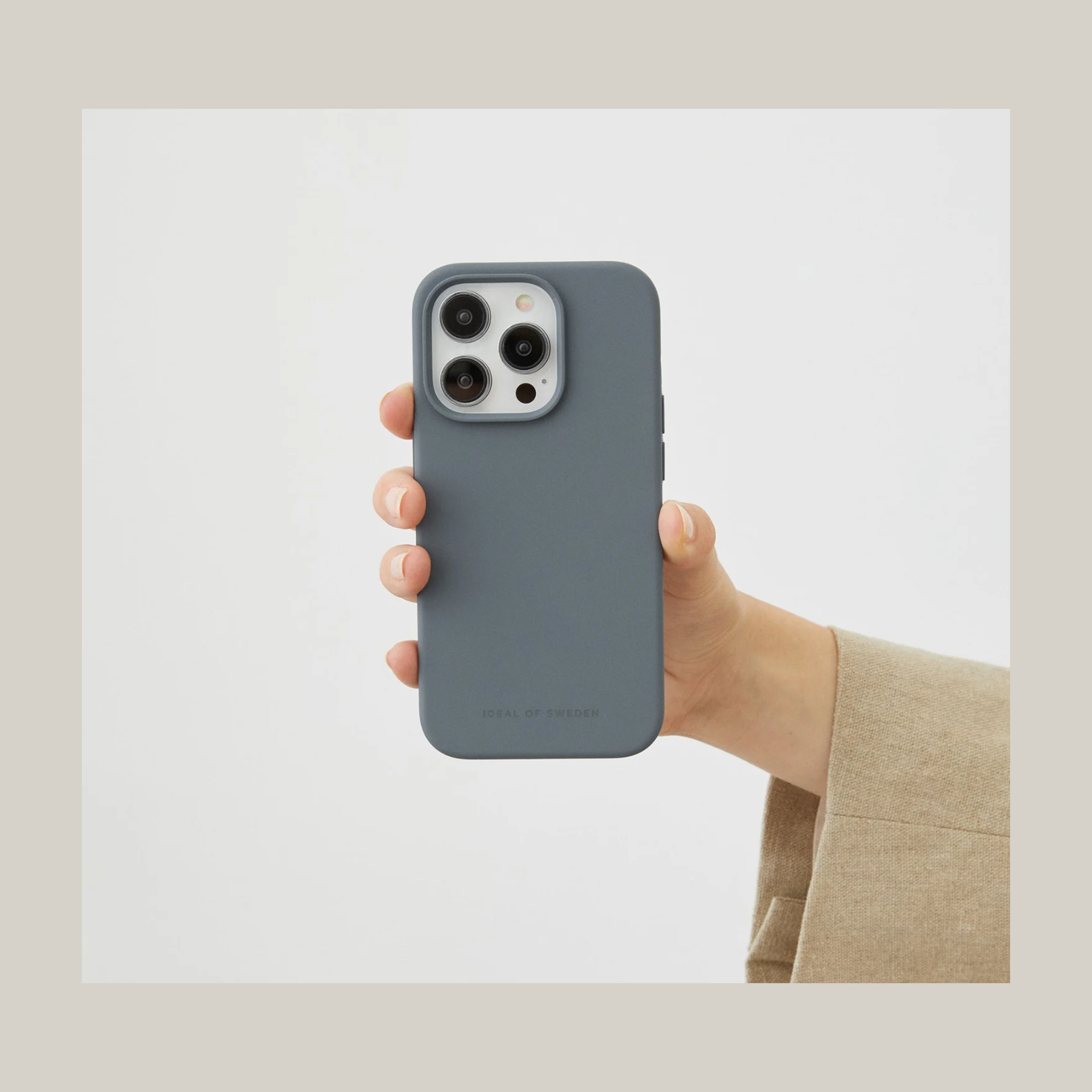 iPhone 16 Ideal Of Sweden Magsafe Silicone Case