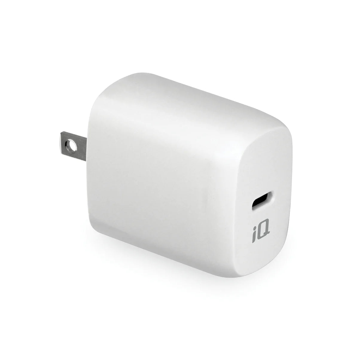 iQ white power adapter with USB-C port